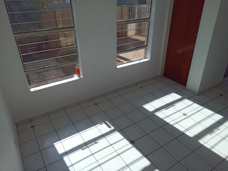 3 Bedroom Property for Sale in Wierda Park Gauteng