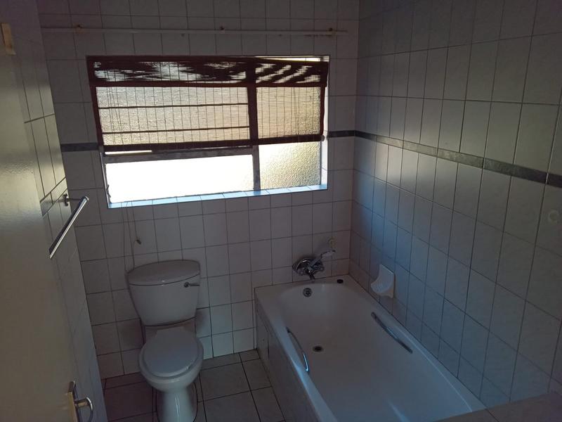 3 Bedroom Property for Sale in Wierda Park Gauteng