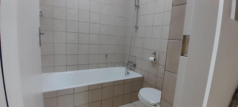 To Let 3 Bedroom Property for Rent in Farrarmere Gauteng