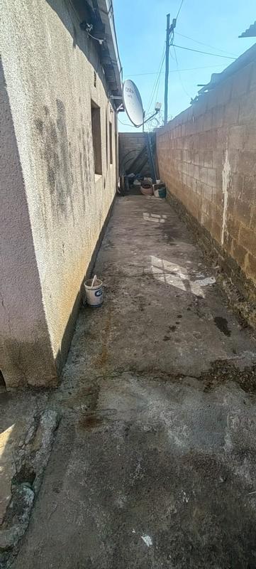 2 Bedroom Property for Sale in Meadowlands Gauteng