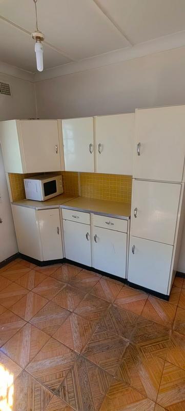 2 Bedroom Property for Sale in Meadowlands Gauteng