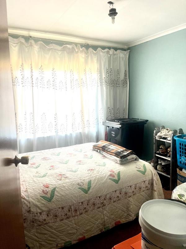 2 Bedroom Property for Sale in Tladi Gauteng