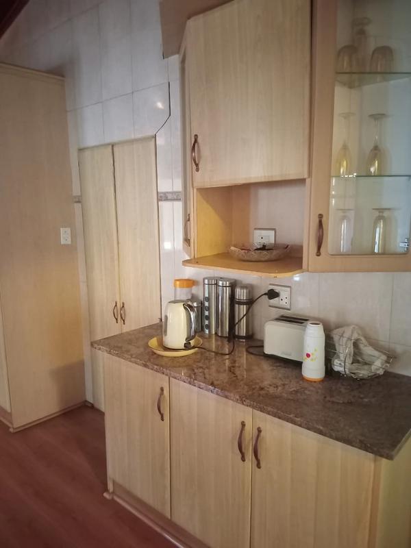 To Let 3 Bedroom Property for Rent in Mondeor Gauteng