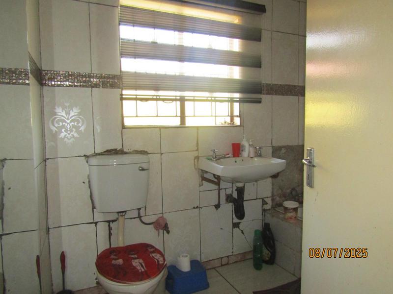 2 Bedroom Property for Sale in Vosloorus Ext 3 Gauteng