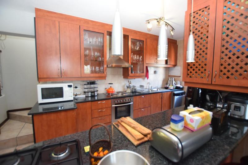 To Let 3 Bedroom Property for Rent in Kyalami Hills Gauteng