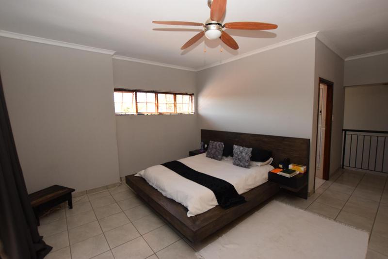 To Let 3 Bedroom Property for Rent in Kyalami Hills Gauteng