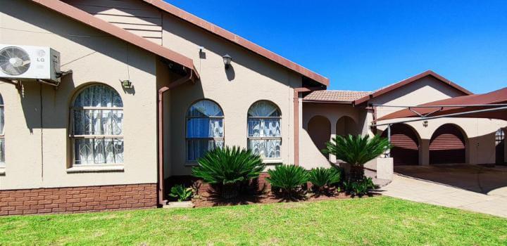 4 Bedroom Property for Sale in Freeway Park Gauteng