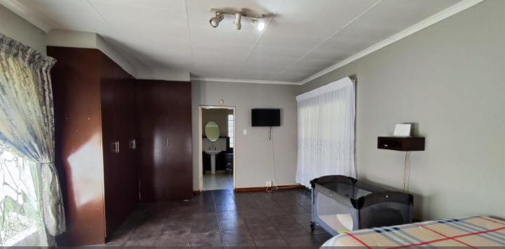 4 Bedroom Property for Sale in Freeway Park Gauteng