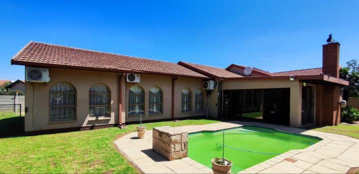 4 Bedroom Property for Sale in Freeway Park Gauteng