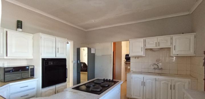 7 Bedroom Property for Sale in Elsburg Gauteng