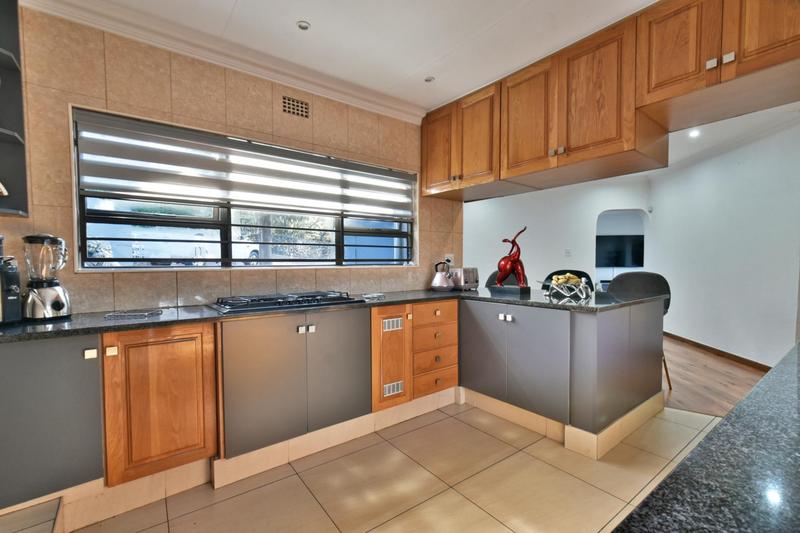 3 Bedroom Property for Sale in Bassonia Gauteng