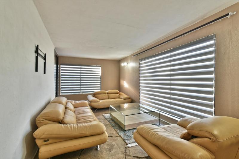 3 Bedroom Property for Sale in Bassonia Gauteng