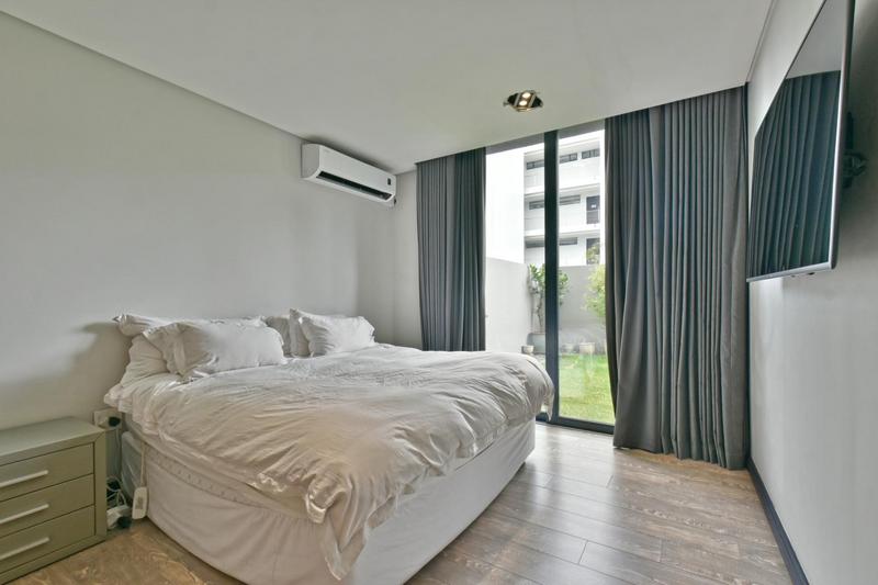 2 Bedroom Property for Sale in Dunkeld Gauteng