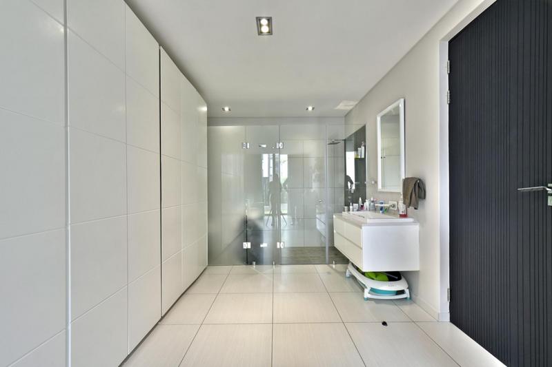 2 Bedroom Property for Sale in Dunkeld Gauteng