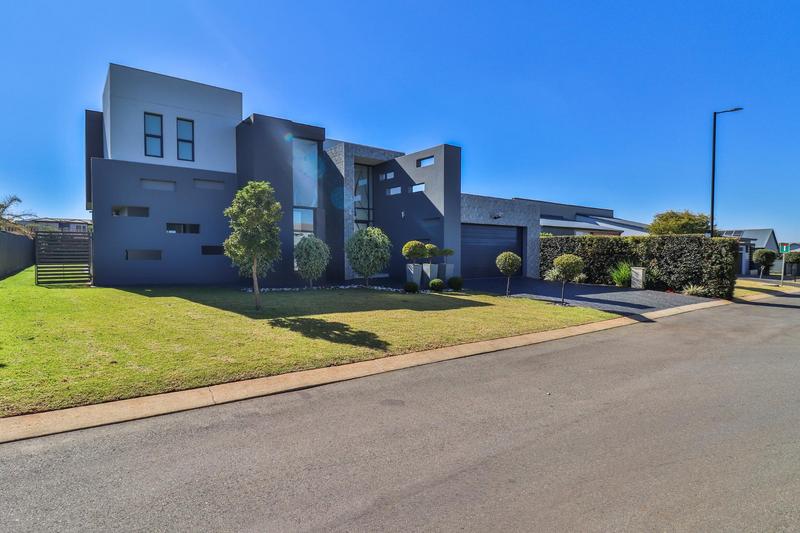 4 Bedroom Property for Sale in Midstream Meadows Gauteng
