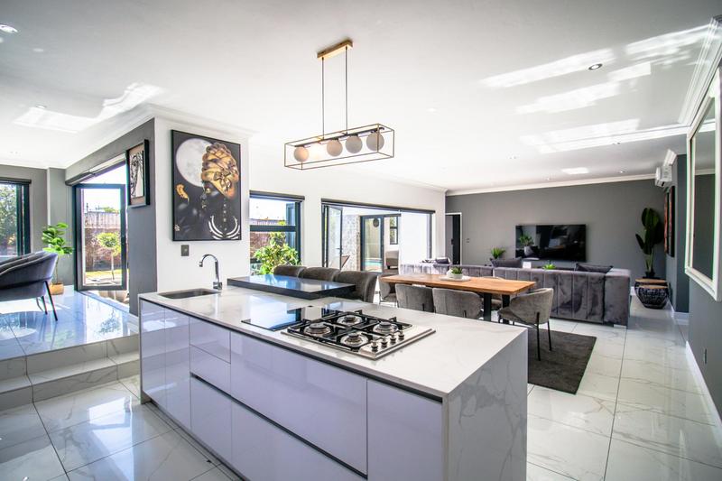 4 Bedroom Property for Sale in Midstream Meadows Gauteng