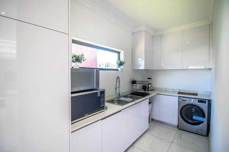 4 Bedroom Property for Sale in Midstream Meadows Gauteng