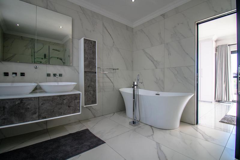 4 Bedroom Property for Sale in Midstream Meadows Gauteng