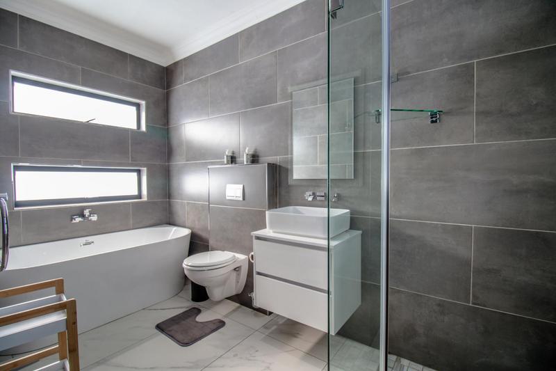 4 Bedroom Property for Sale in Midstream Meadows Gauteng