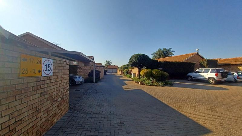 3 Bedroom Property for Sale in Annlin Gauteng