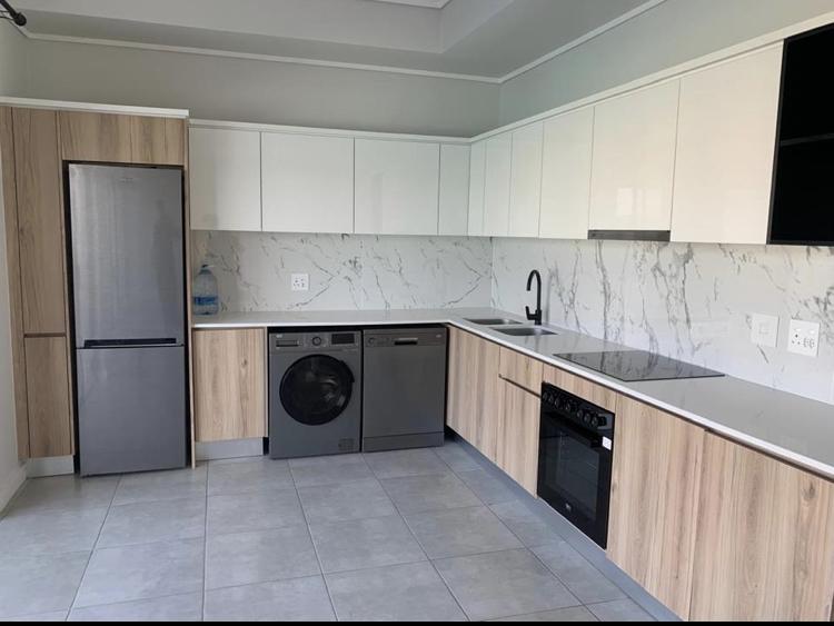 To Let 3 Bedroom Property for Rent in Waterfall Gauteng