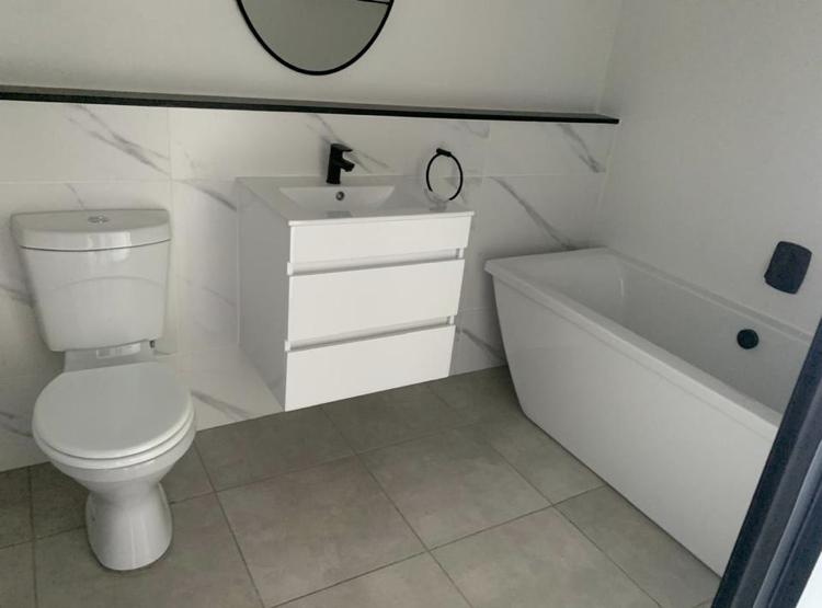 To Let 3 Bedroom Property for Rent in Waterfall Gauteng
