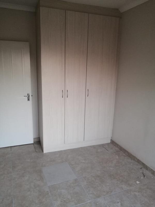 To Let 2 Bedroom Property for Rent in Elandsfontein Gauteng
