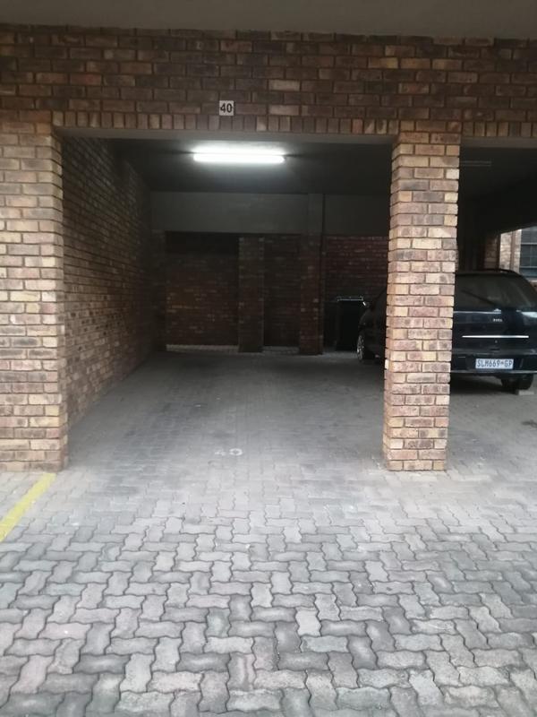 To Let 2 Bedroom Property for Rent in Elandsfontein Gauteng