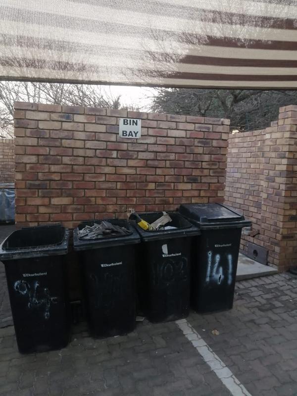 To Let 2 Bedroom Property for Rent in Elandsfontein Gauteng