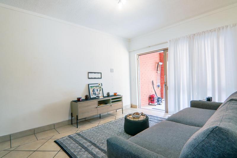 1 Bedroom Property for Sale in Paulshof Gauteng