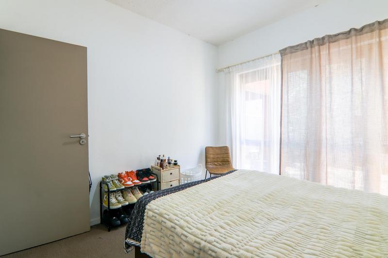 1 Bedroom Property for Sale in Paulshof Gauteng