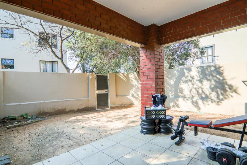 1 Bedroom Property for Sale in Paulshof Gauteng