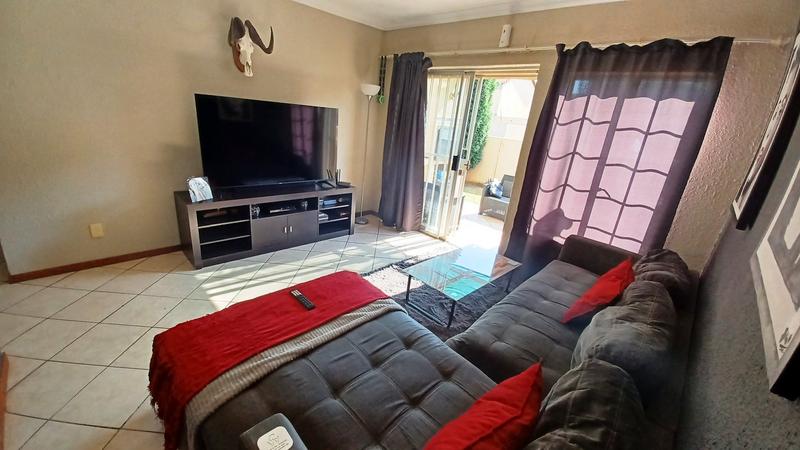 2 Bedroom Property for Sale in Annlin Gauteng
