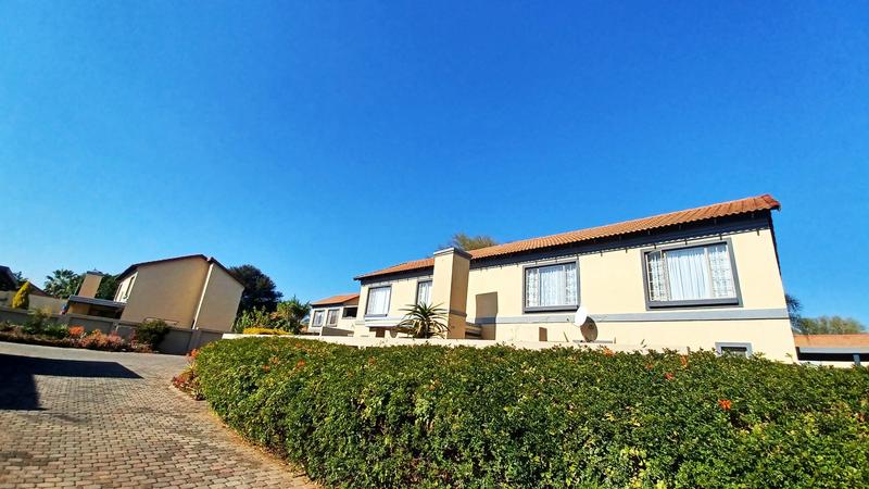 2 Bedroom Property for Sale in Annlin Gauteng