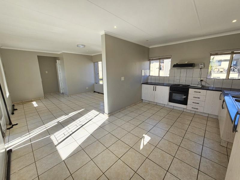 2 Bedroom Property for Sale in Magalieskruin Gauteng
