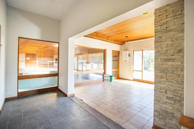5 Bedroom Property for Sale in Kyalami Ah Gauteng