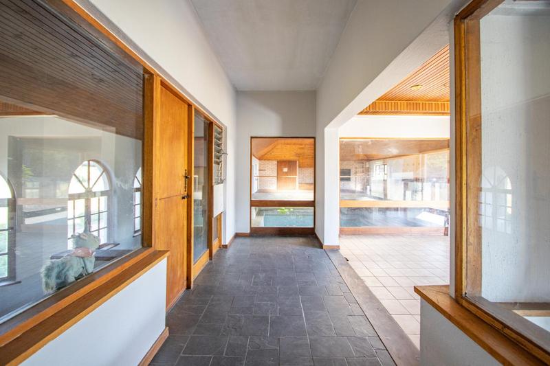5 Bedroom Property for Sale in Kyalami Ah Gauteng
