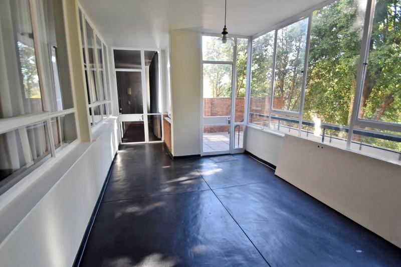 To Let 3 Bedroom Property for Rent in Benmore Gardens Gauteng