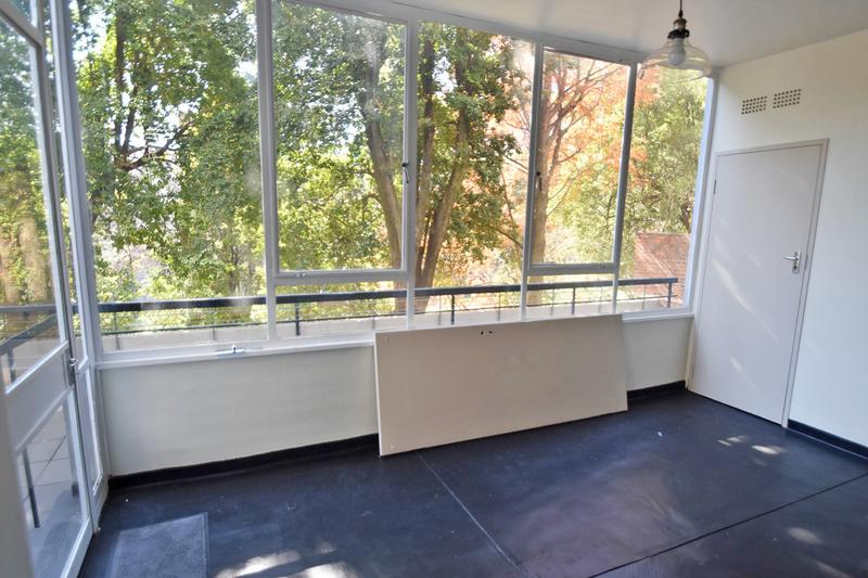 To Let 3 Bedroom Property for Rent in Benmore Gardens Gauteng