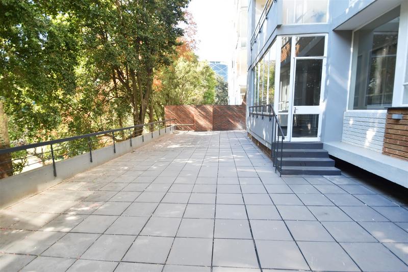To Let 3 Bedroom Property for Rent in Benmore Gardens Gauteng