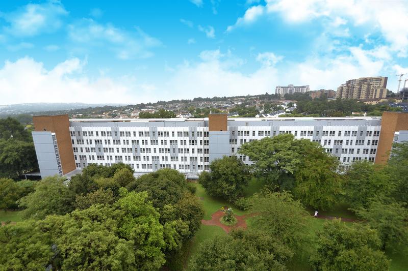 To Let 3 Bedroom Property for Rent in Benmore Gardens Gauteng