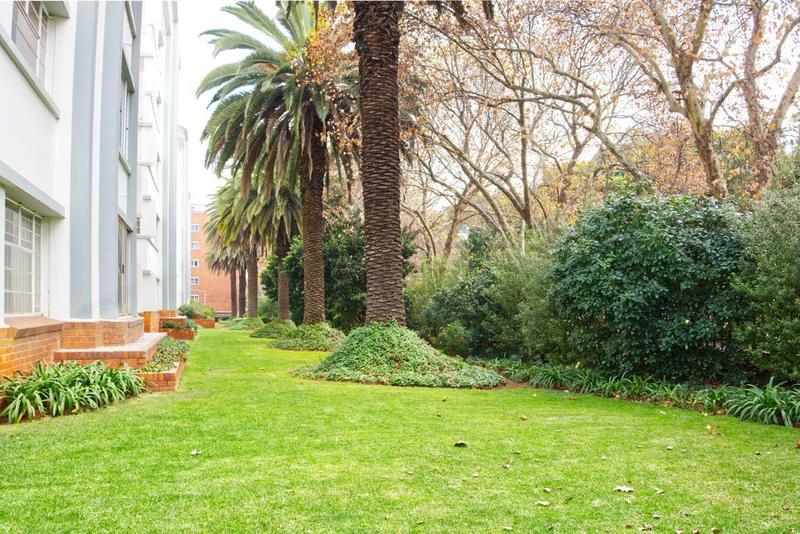 2 Bedroom Property for Sale in Killarney Gauteng