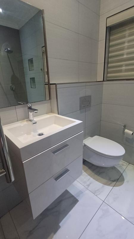 4 Bedroom Property for Sale in Raslouw Gardens Gauteng