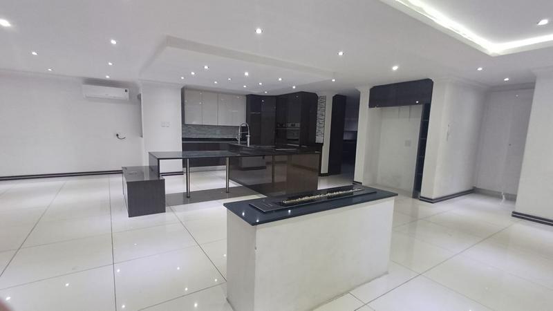 4 Bedroom Property for Sale in Raslouw Gardens Gauteng