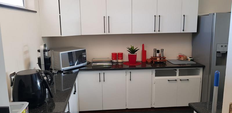 To Let 3 Bedroom Property for Rent in Bedfordview Gauteng