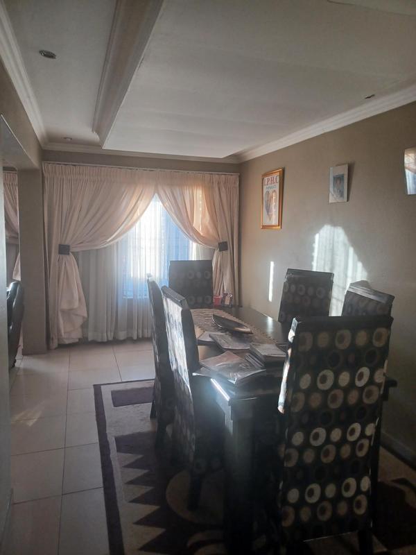 To Let 3 Bedroom Property for Rent in Ebony Park Gauteng