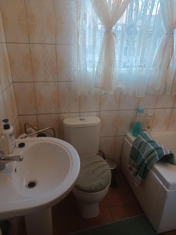 To Let 3 Bedroom Property for Rent in Ebony Park Gauteng