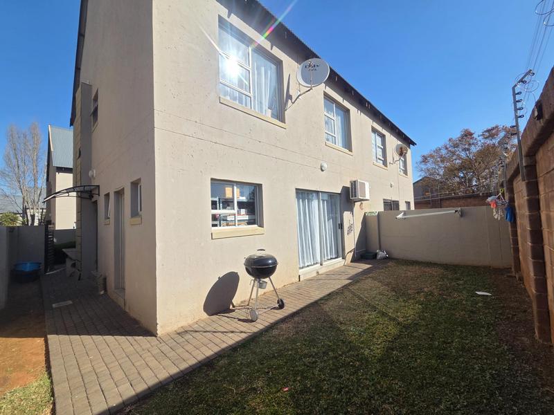 3 Bedroom Property for Sale in Eldo Lakes Estate Gauteng