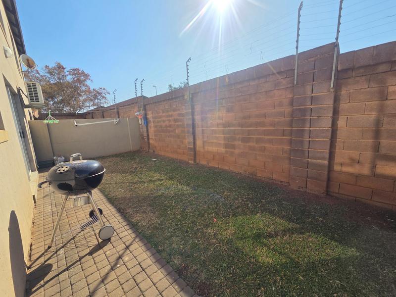 3 Bedroom Property for Sale in Eldo Lakes Estate Gauteng