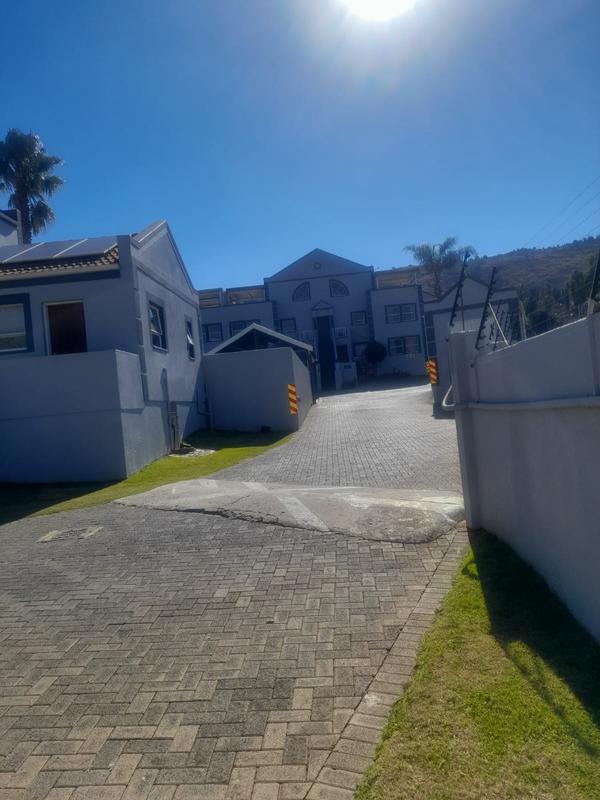To Let 2 Bedroom Property for Rent in Morning Hill Gauteng